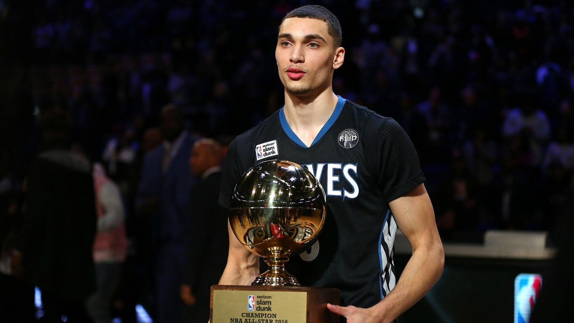 开云体育登录-LPL团队配合策略分析精妙，lol配合阵容